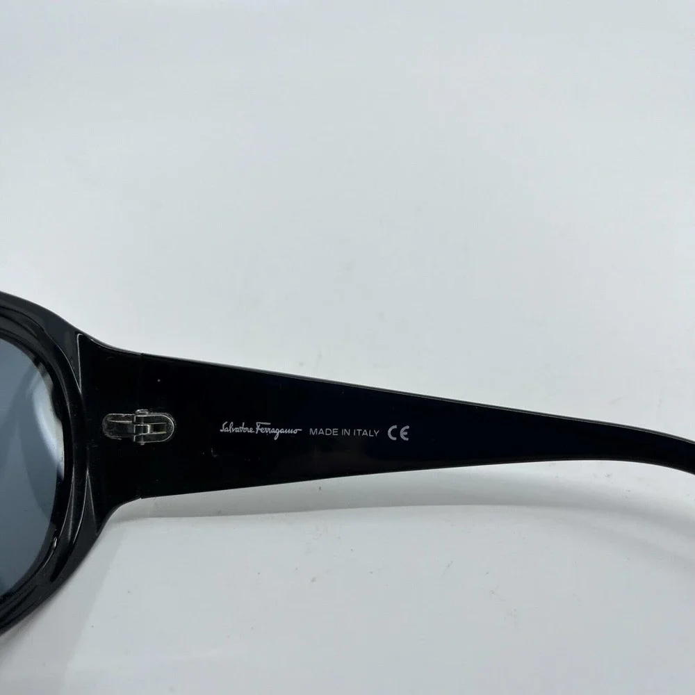 Salvatore Ferragamo Sunglasses Frames 2147-B 101 Black Silver 56-15-130 H7106‎